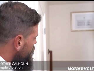 Mormon jovens depilados forte fodido por estranho rapaz
